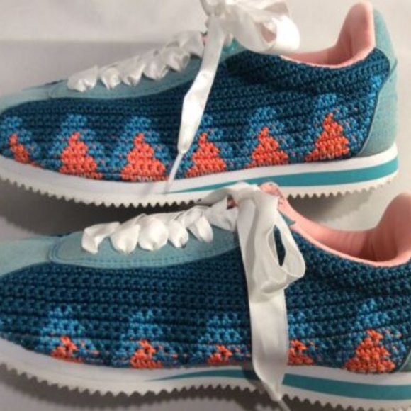 Poppy Woman’s 7 Hand-Crocheted Turquoise & Orange Satin Lace-Up Sneakers Shoes - Picture 11 of 13